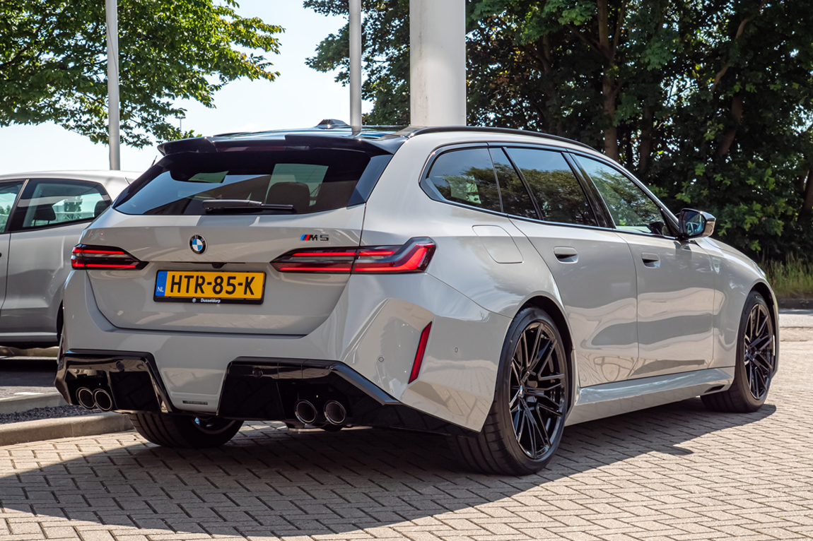 BMW M5 G99
