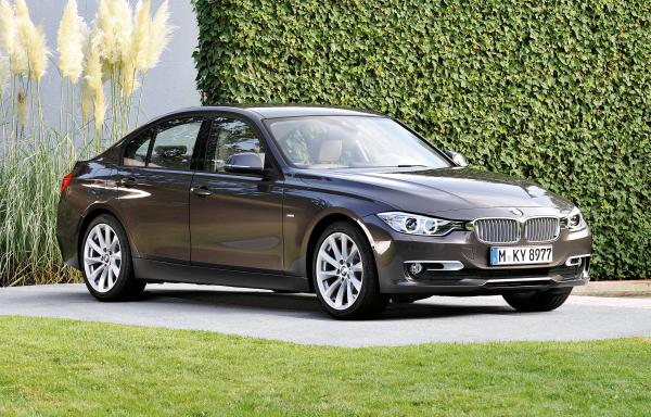 BMW 335i Active Hybrid F30 340hp