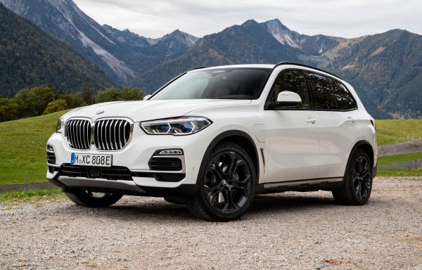 BMW X5 45e G05 394hp