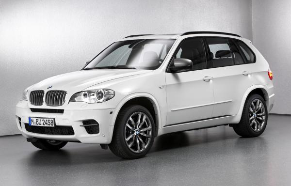 BMW X5 50i E70 LCI 407hp