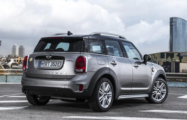 Mini Countryman 1.5T Hybrid F60 224hp